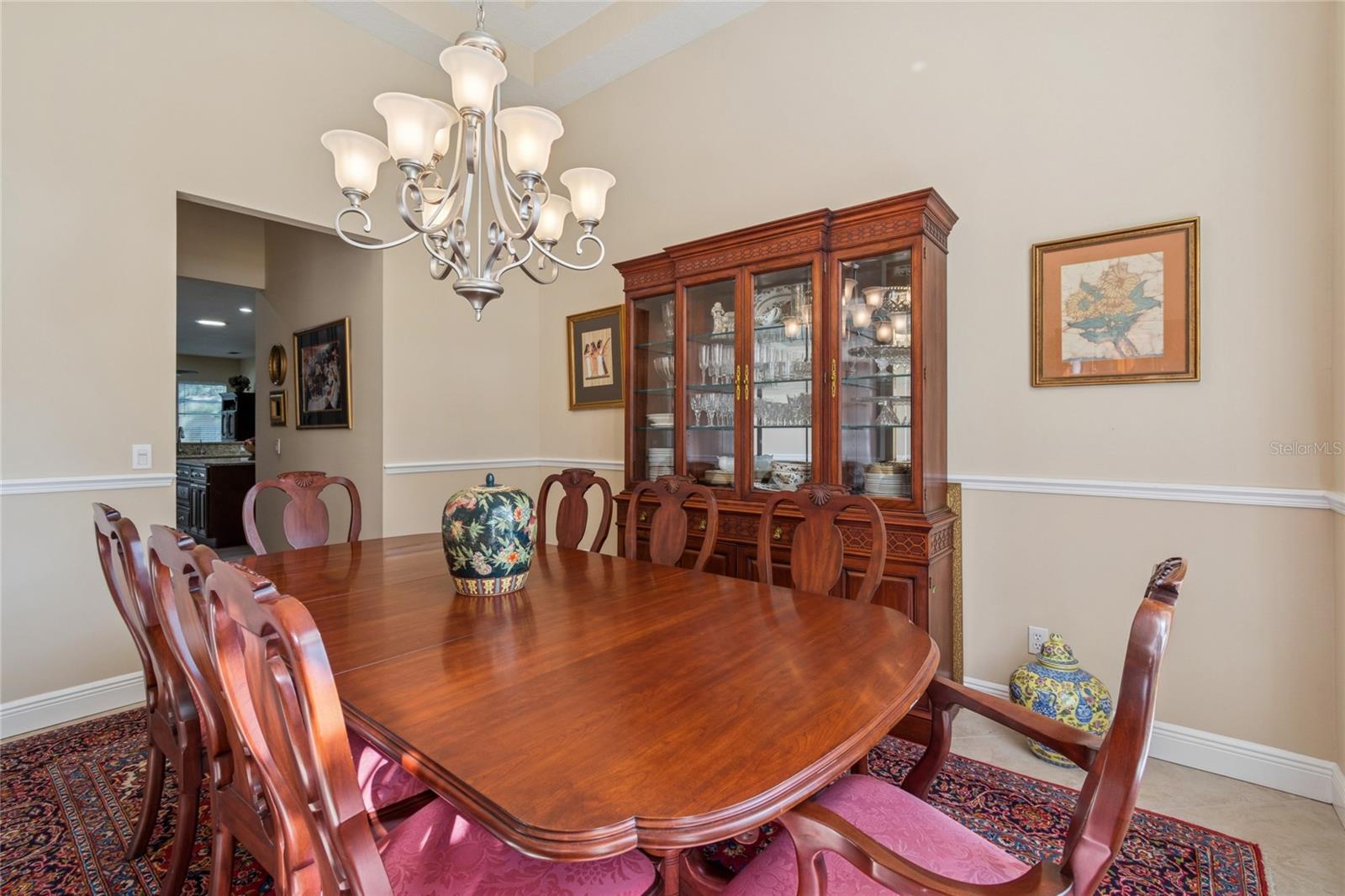 Image 15 of 97 For 569 Walden View Drive