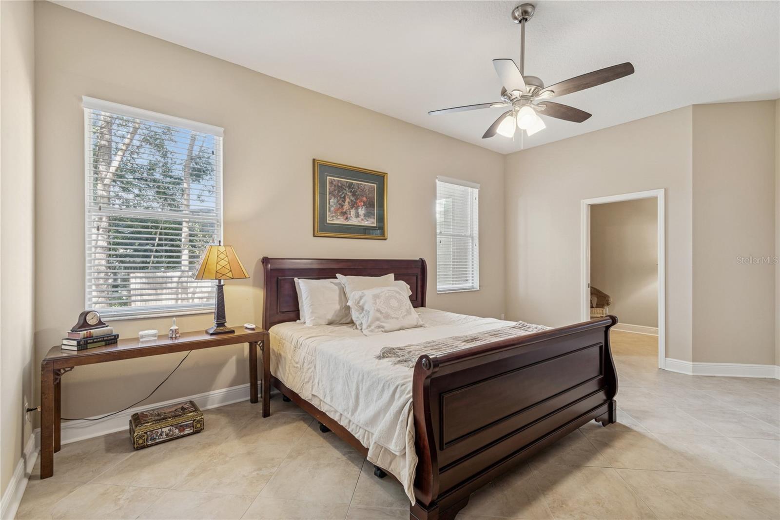 Image 26 of 97 For 569 Walden View Drive