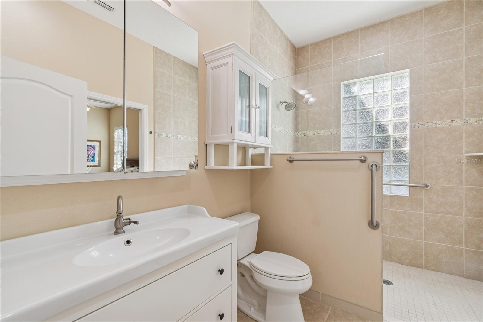 Image 59 of 97 For 569 Walden View Drive