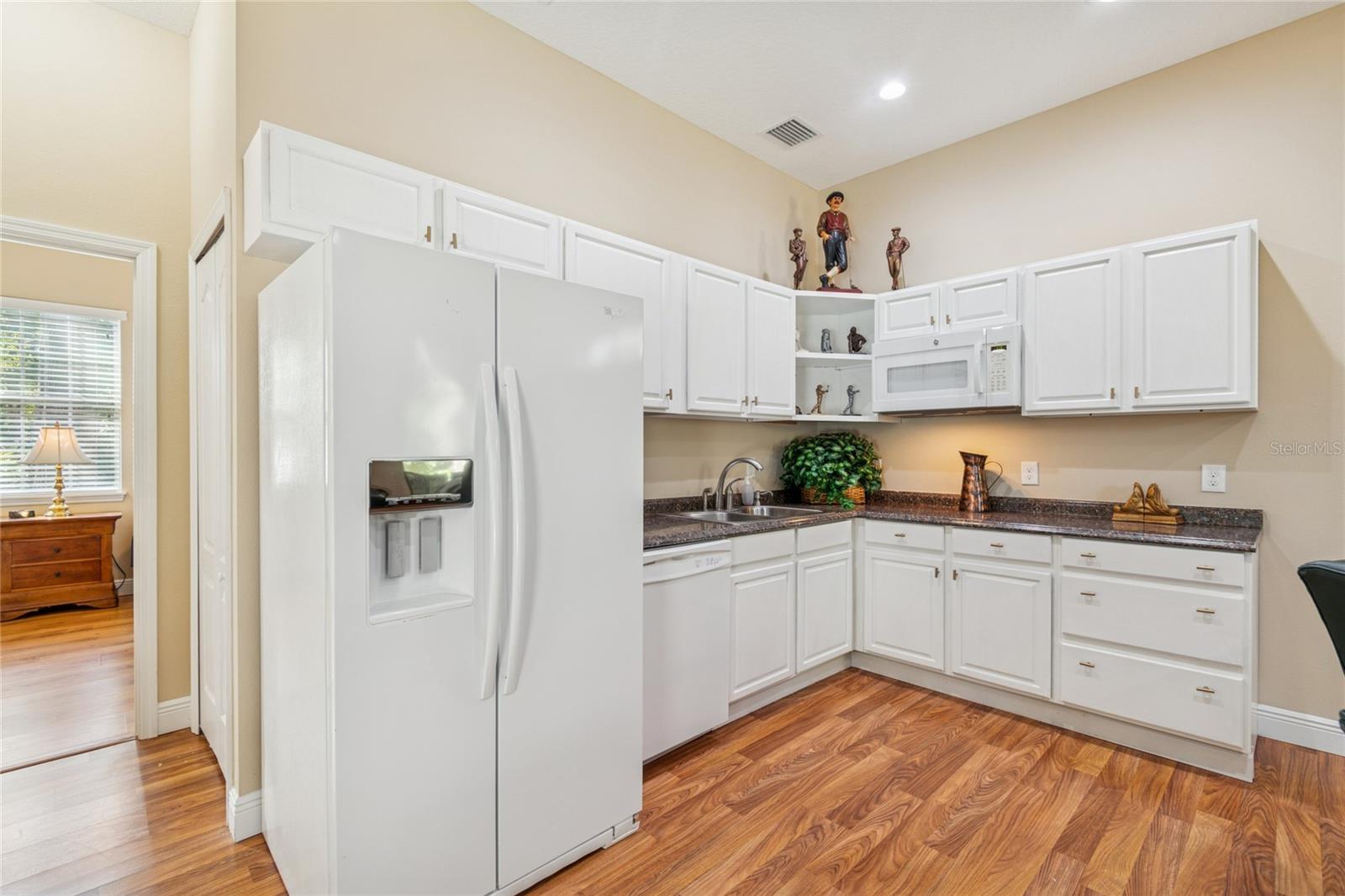 Image 66 of 97 For 569 Walden View Drive