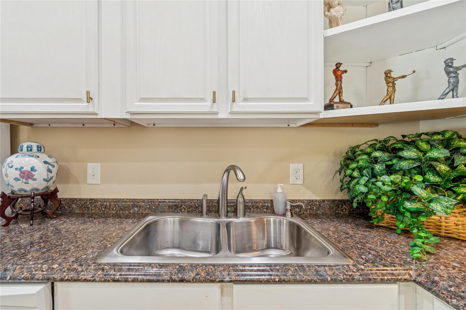 Image 67 of 97 For 569 Walden View Drive