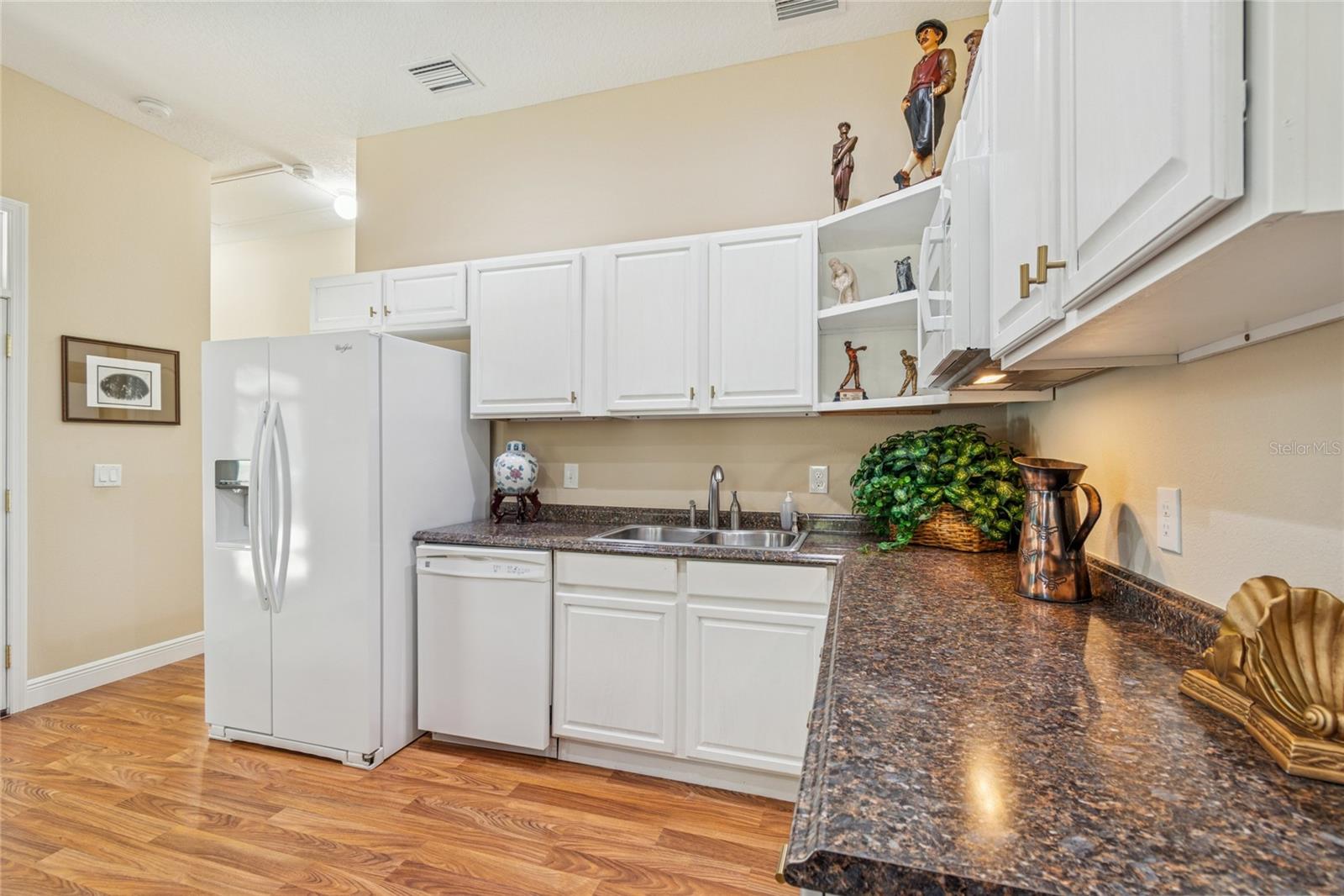 Image 68 of 97 For 569 Walden View Drive