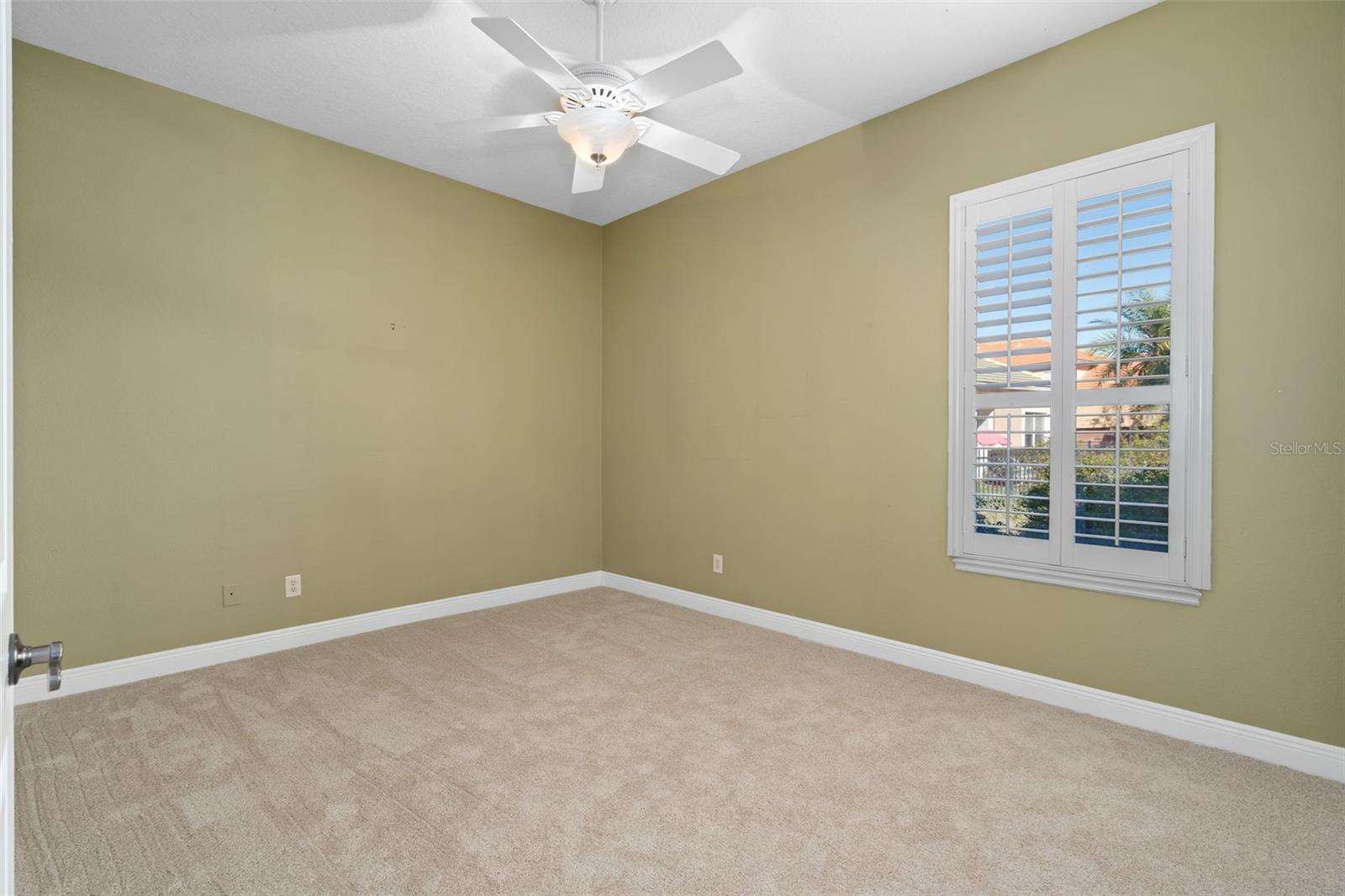 Image 48 of 71 For 1610 Conway Isle Circle