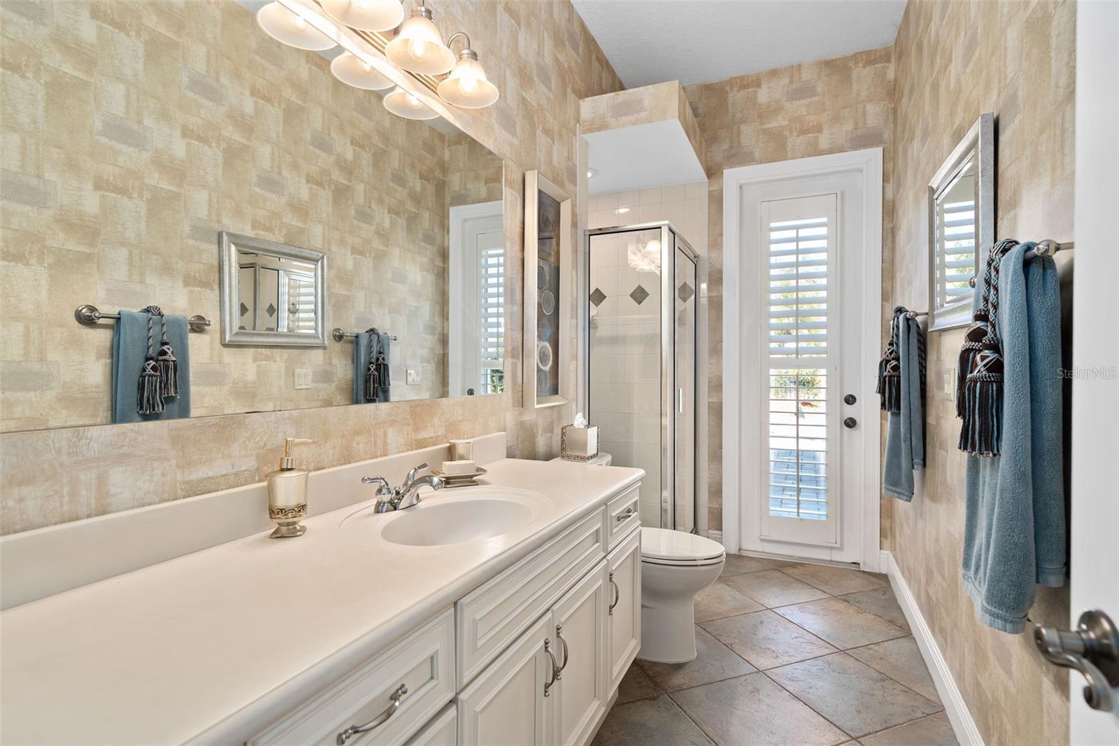 Image 50 of 71 For 1610 Conway Isle Circle