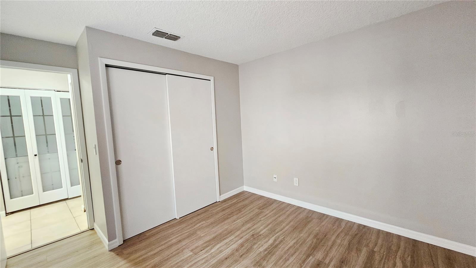 Image 21 of 41 For 7805 Sugar Brook Court 7805