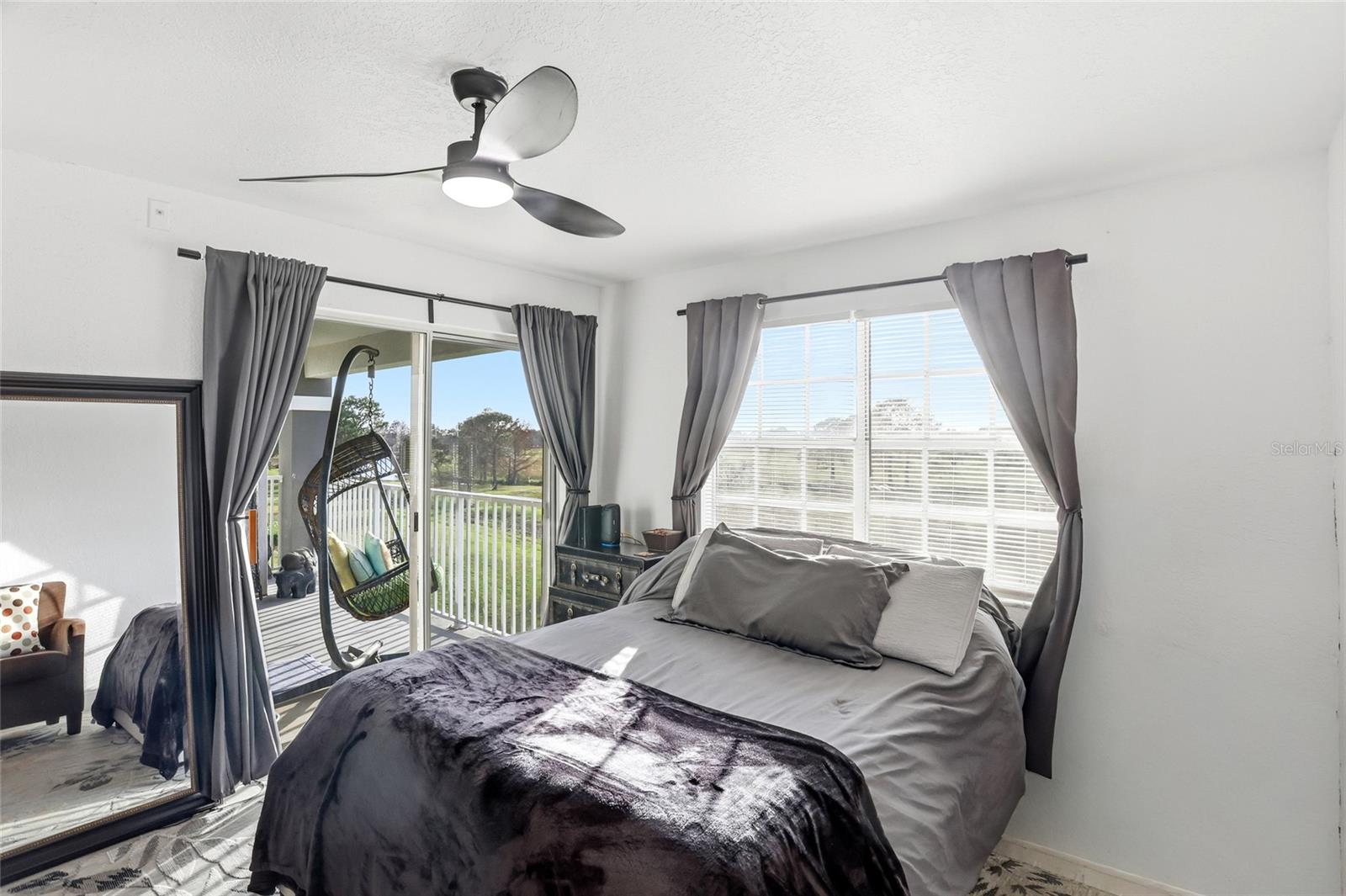 Image 39 of 48 For 13839 Fairway Island Drive 1132