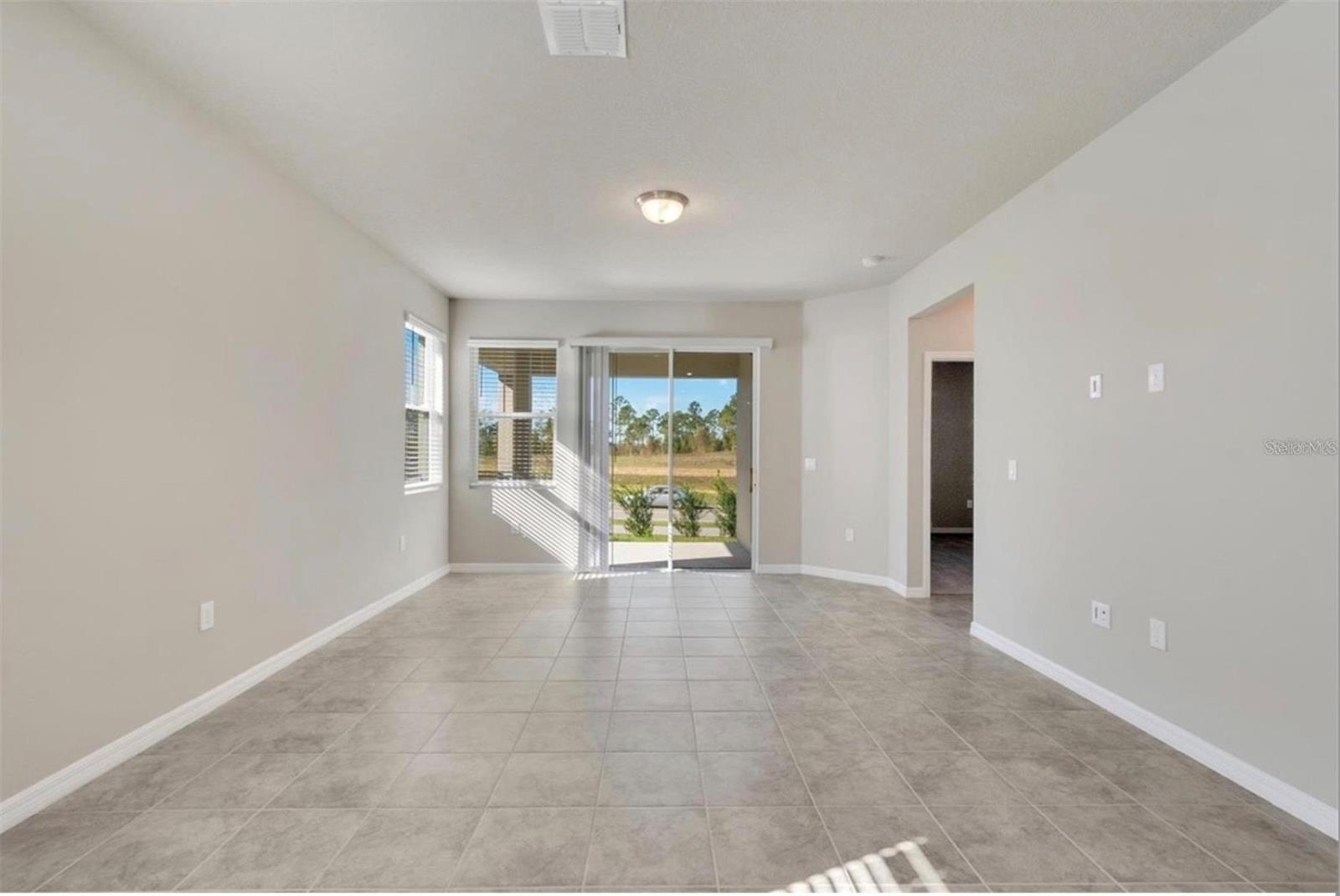 Image 14 of 35 For 2301 Mystic Maze Lane