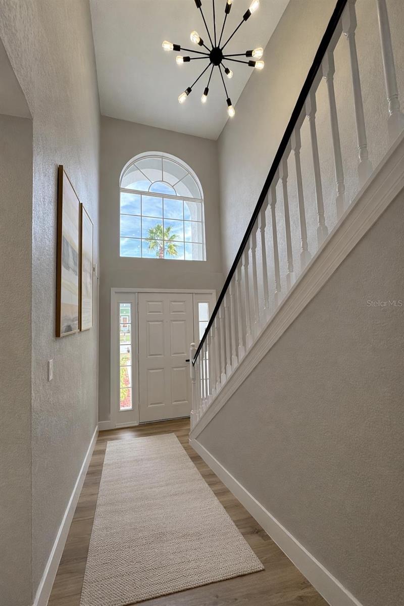 Image 7 of 42 For 1921 Emily Boulevard