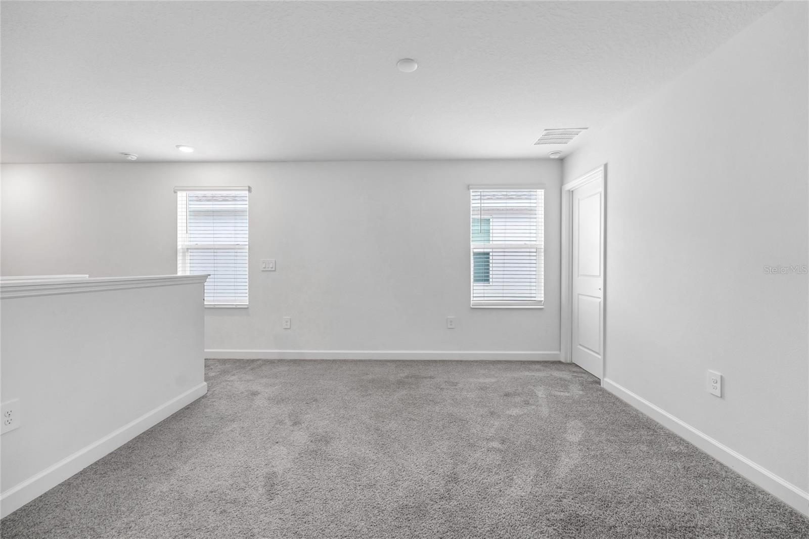 Image 18 of 64 For 9809 Introduction Way