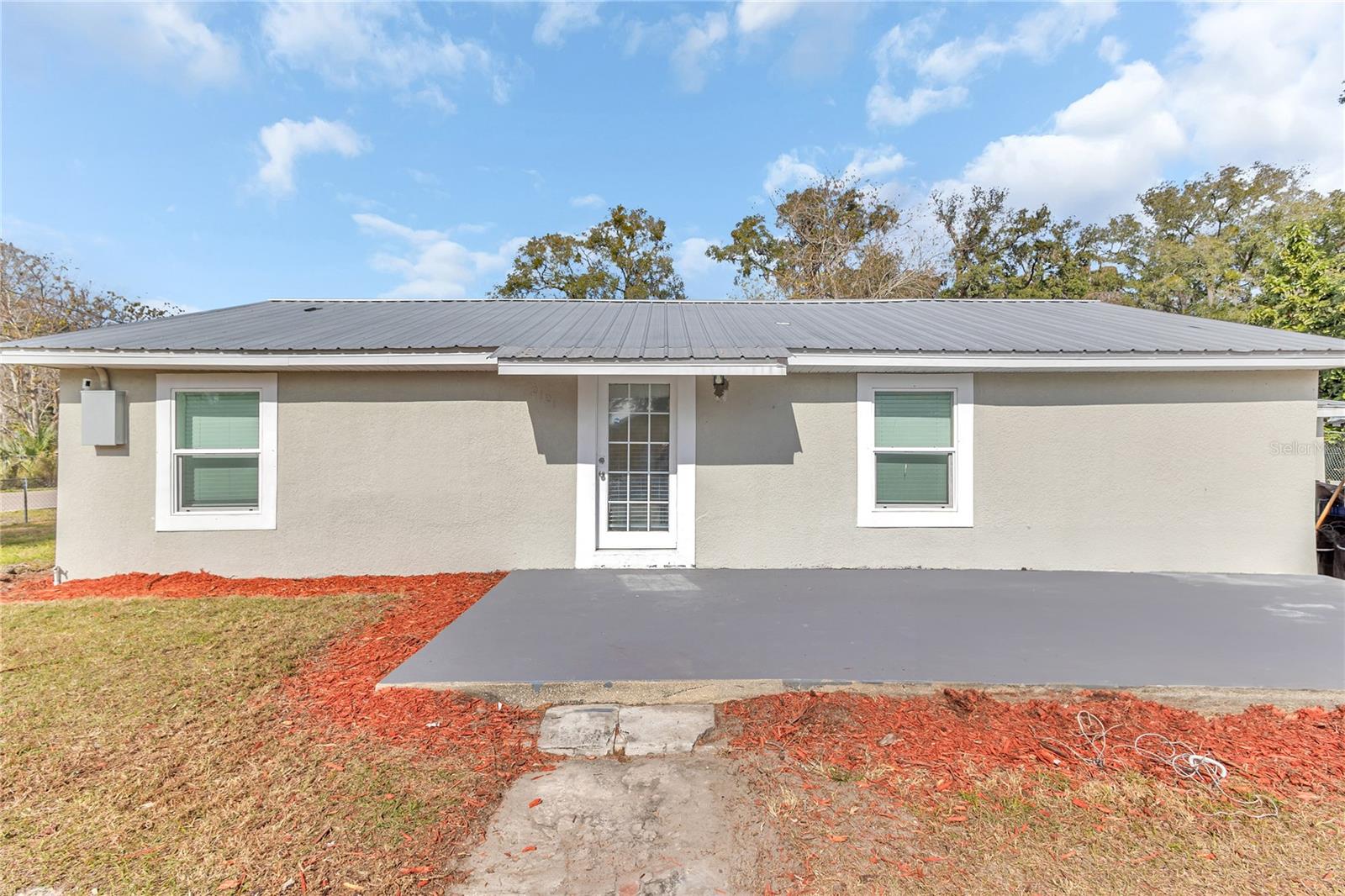 Details for 2121 Woodland Drive, APOPKA, FL 32703
