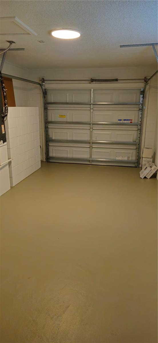 Image 16 of 17 For 755 Bloxam Avenue