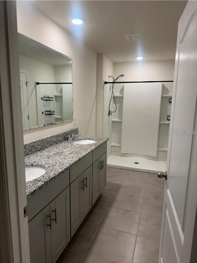 Image 14 of 22 For 3014 Meleto Boulevard