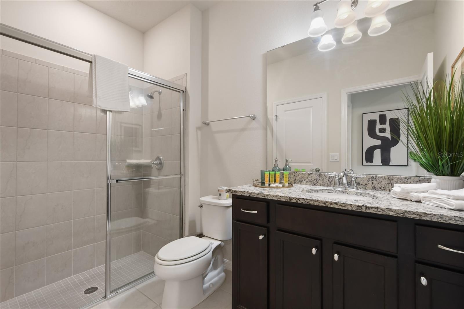 Image 18 of 43 For 1180 Aloha Boulevard