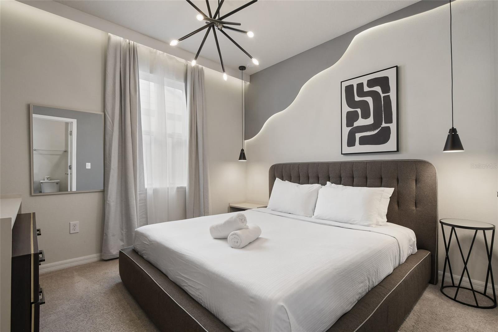 Image 19 of 43 For 1180 Aloha Boulevard