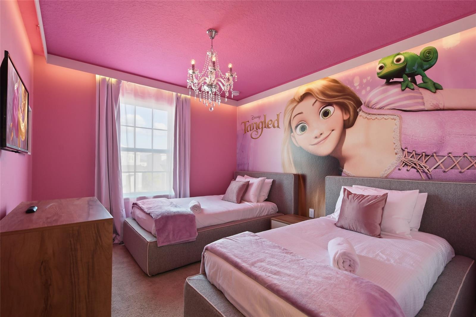 Image 31 of 43 For 1180 Aloha Boulevard