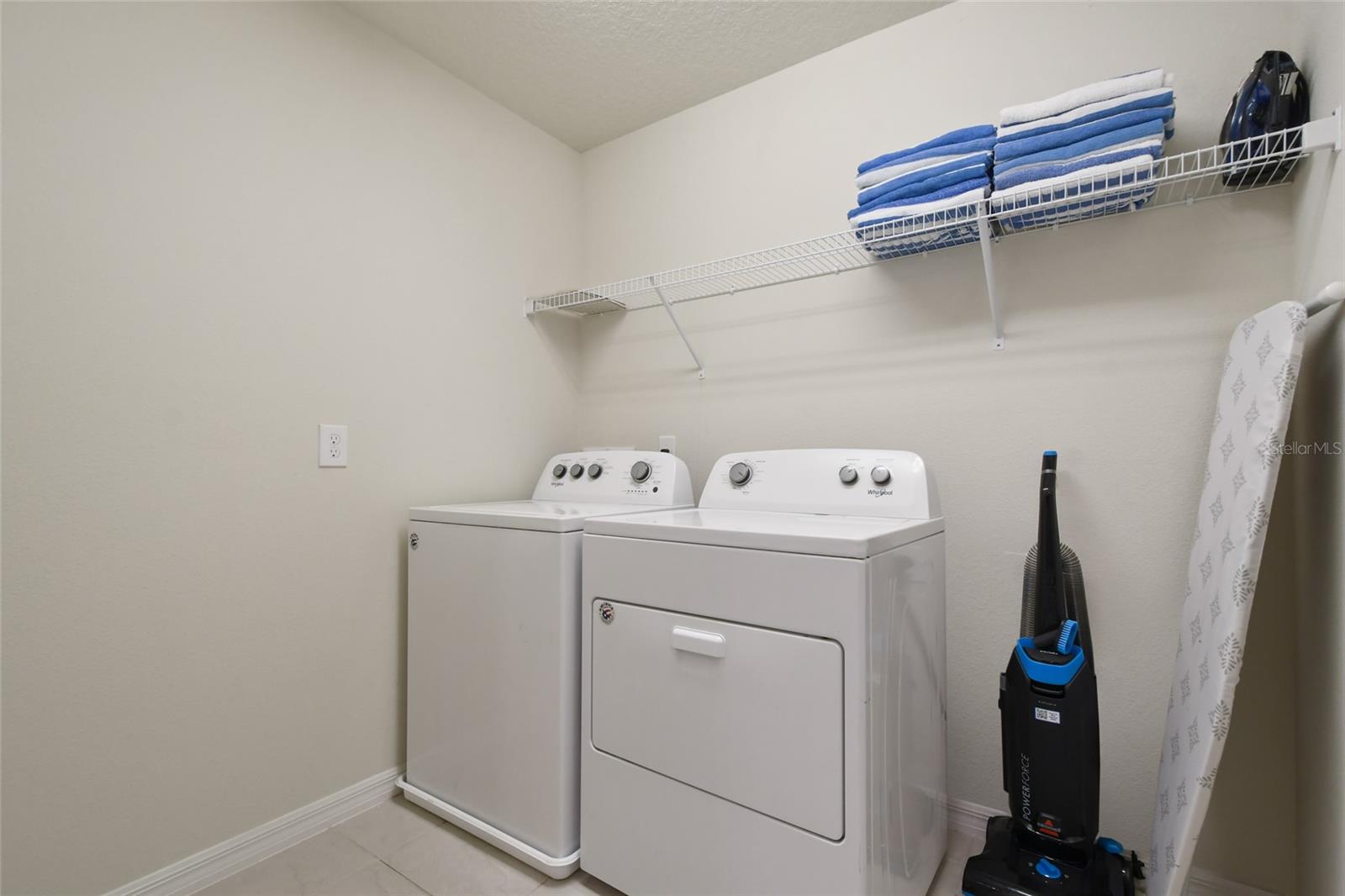 Image 38 of 43 For 1180 Aloha Boulevard