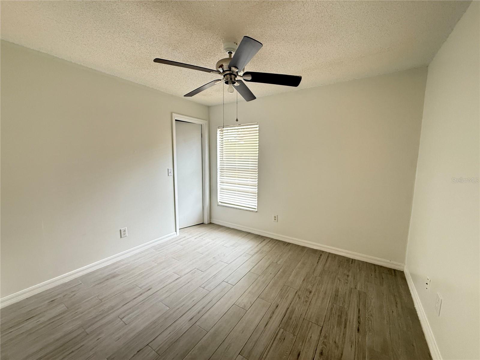 Image 20 of 25 For 3718 Linsbury Street