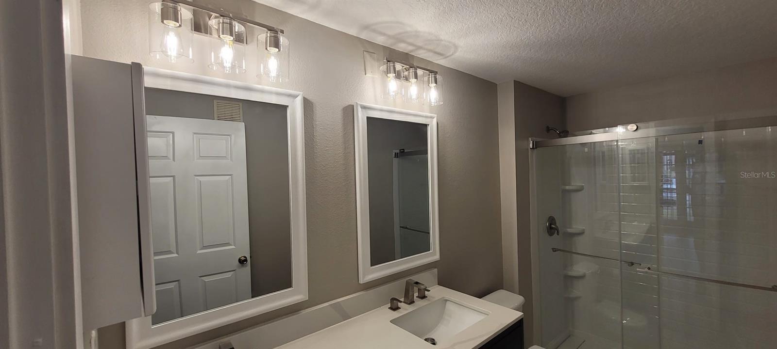 Image 3 of 9 For 14353 Fredricksburg Drive 901