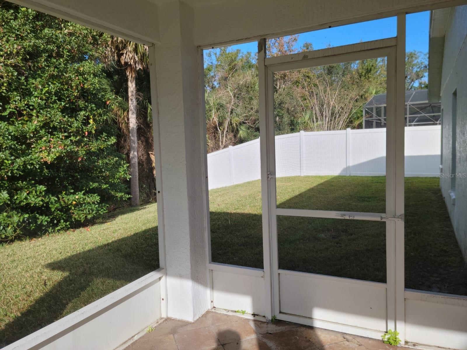 Image 16 of 19 For 938 Jadestone Circle