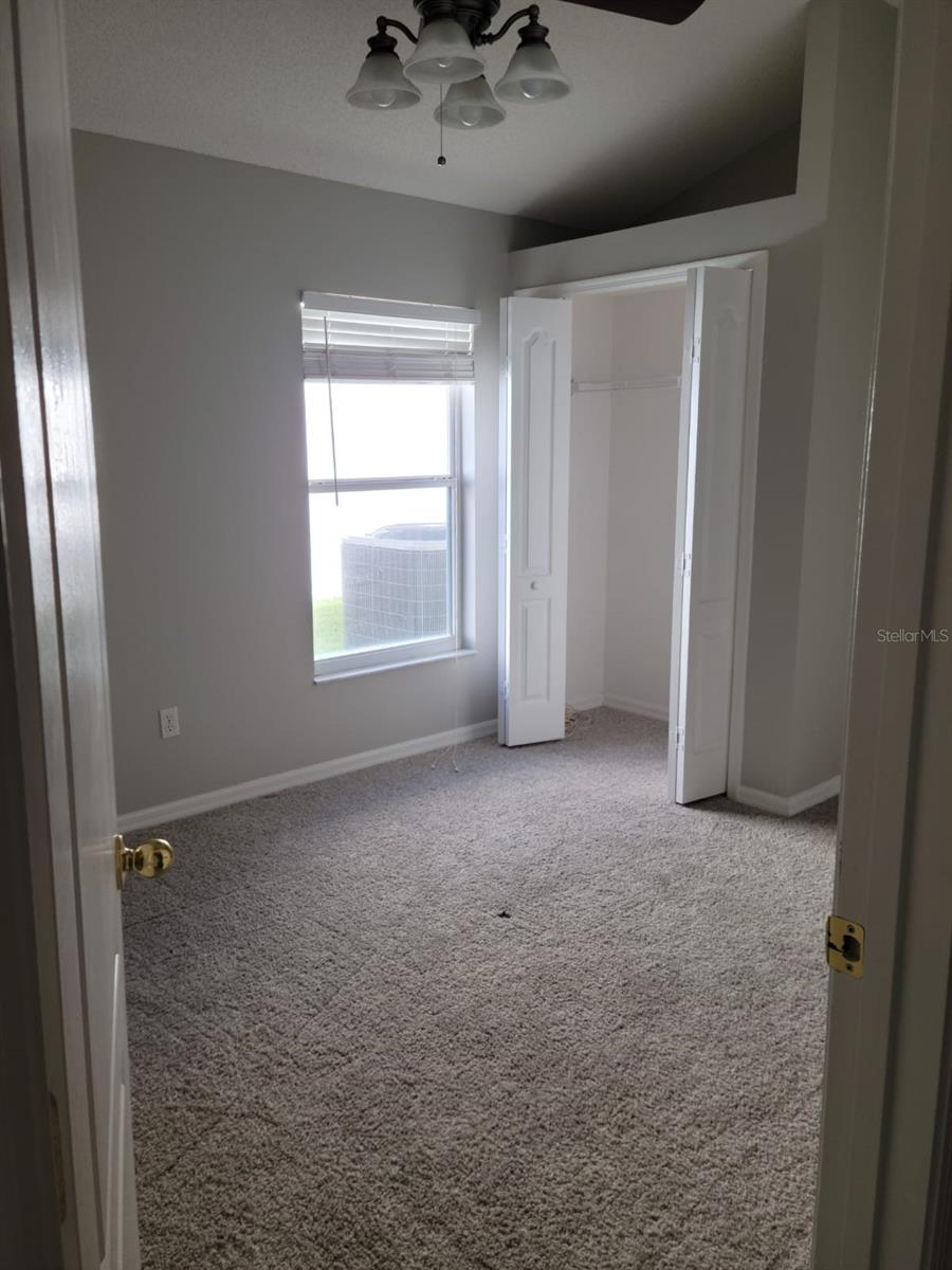 Image 7 of 19 For 938 Jadestone Circle