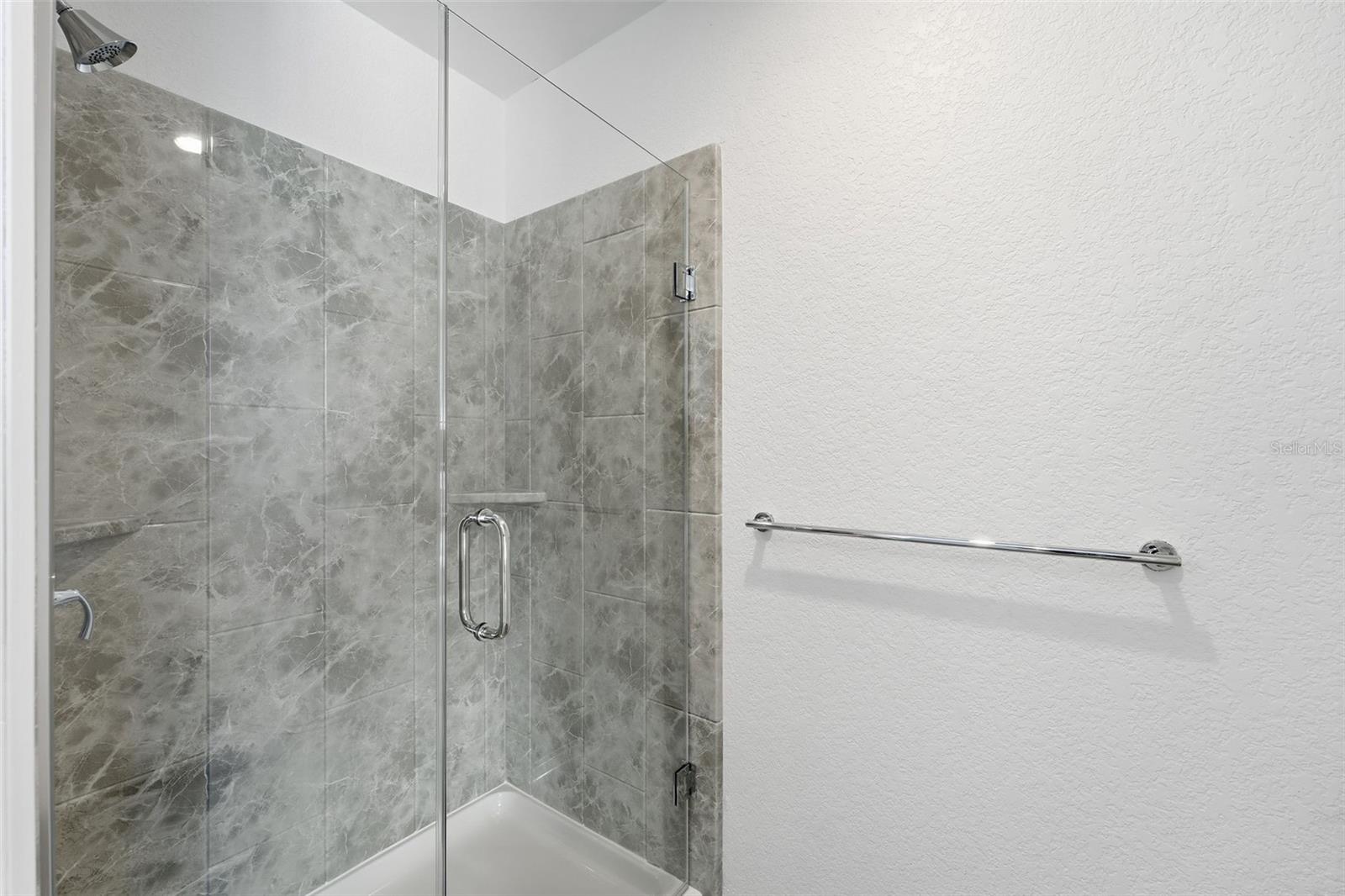 Image 31 of 46 For 150 Robinson Street 2406