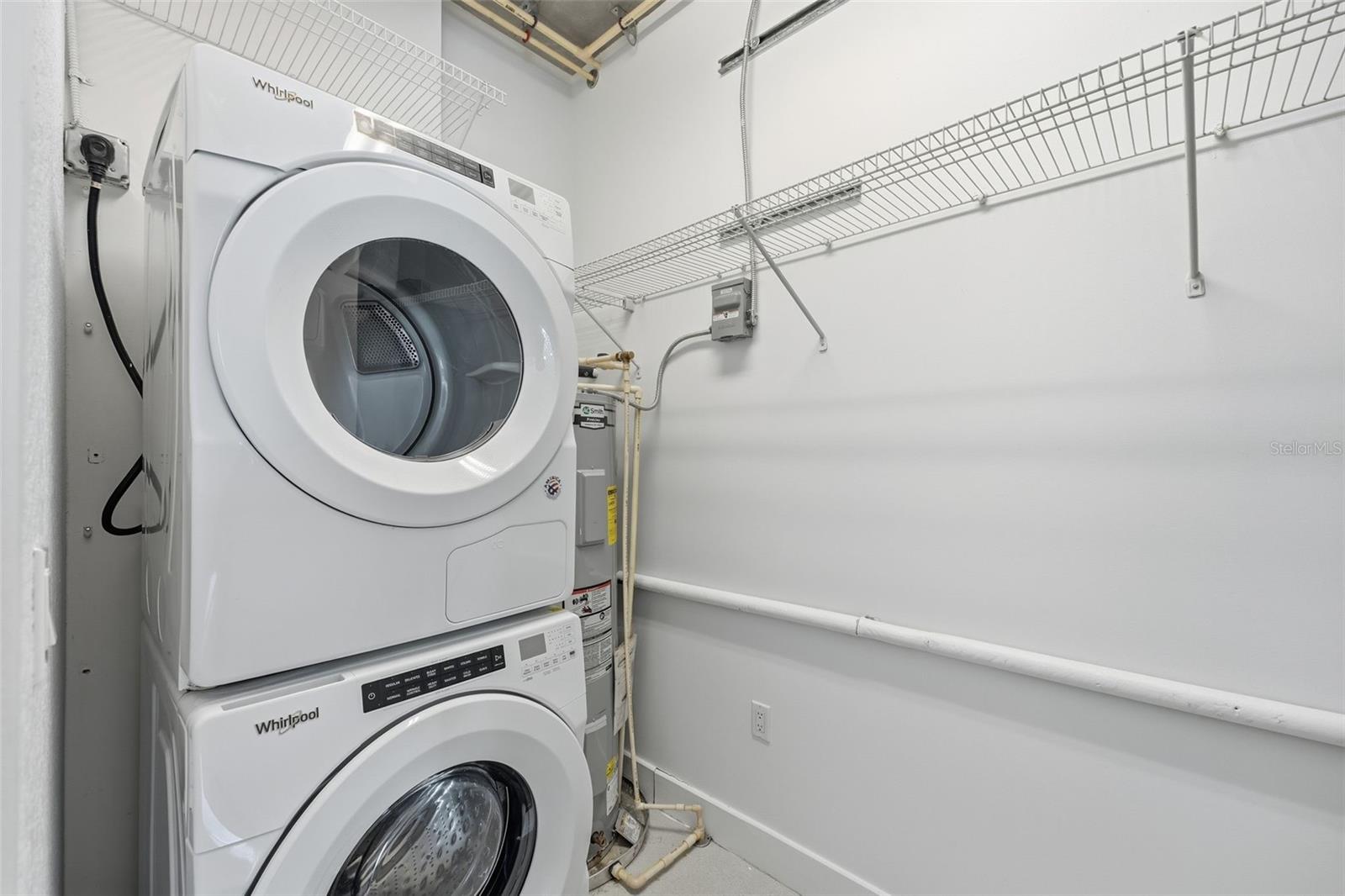 Image 32 of 46 For 150 Robinson Street 2406