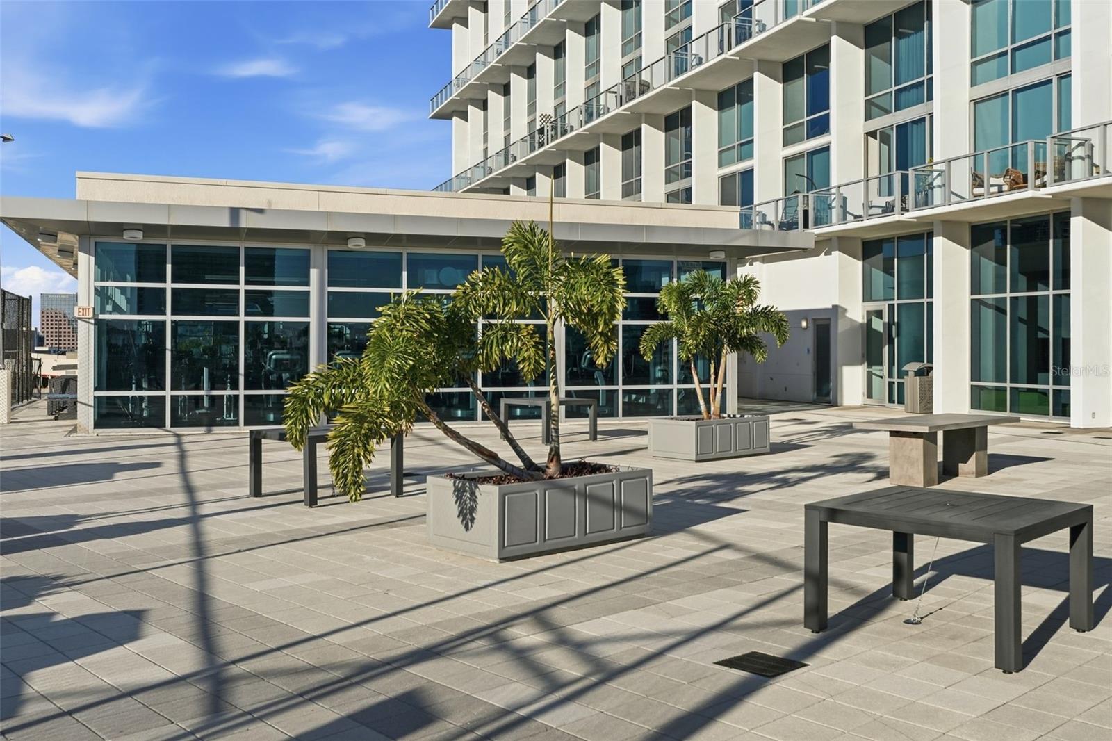 Image 40 of 46 For 150 Robinson Street 2406