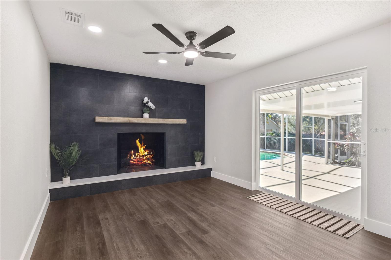 Image 12 of 40 For 344 Ridgewood Street