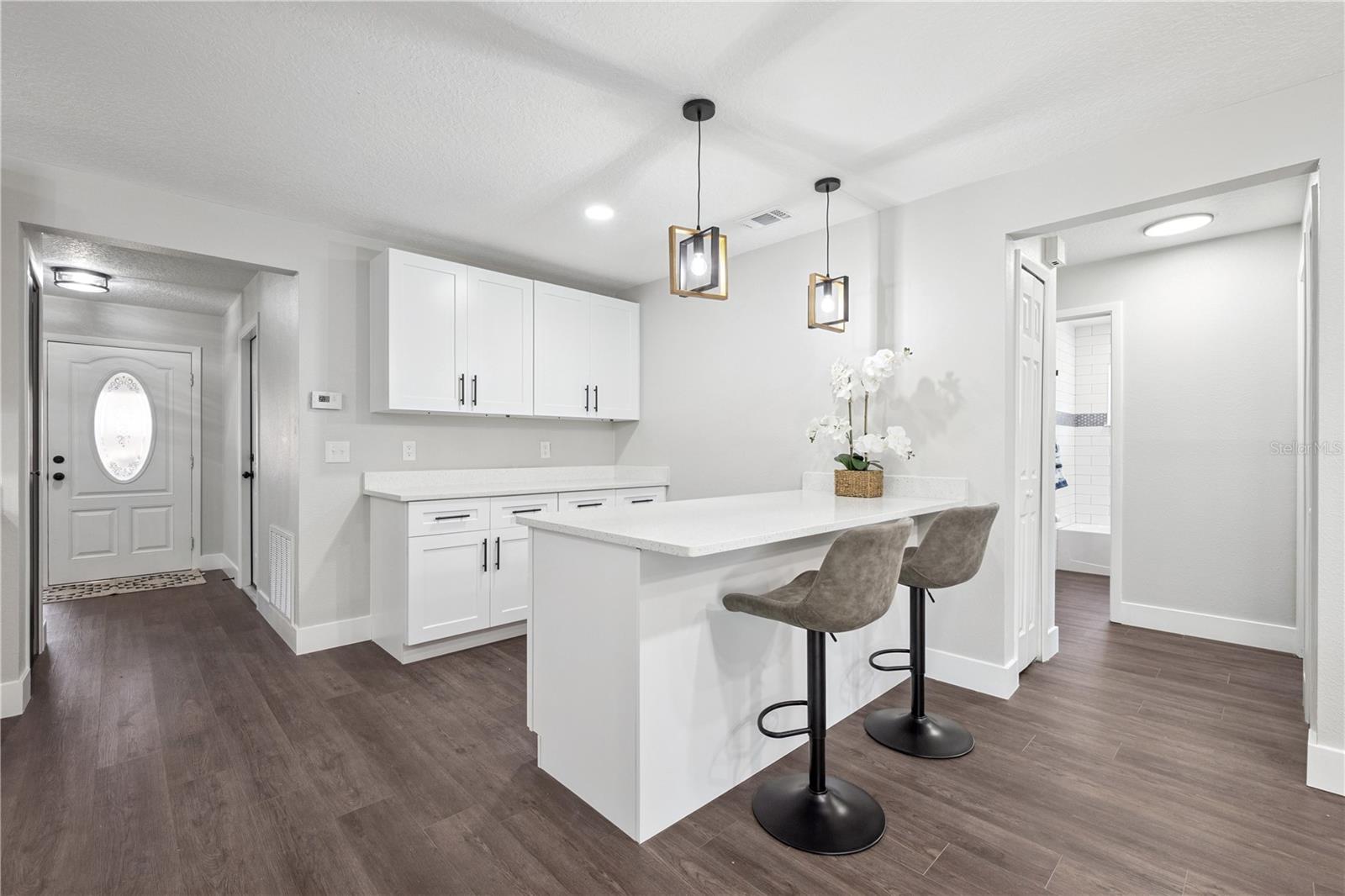 Image 15 of 40 For 344 Ridgewood Street