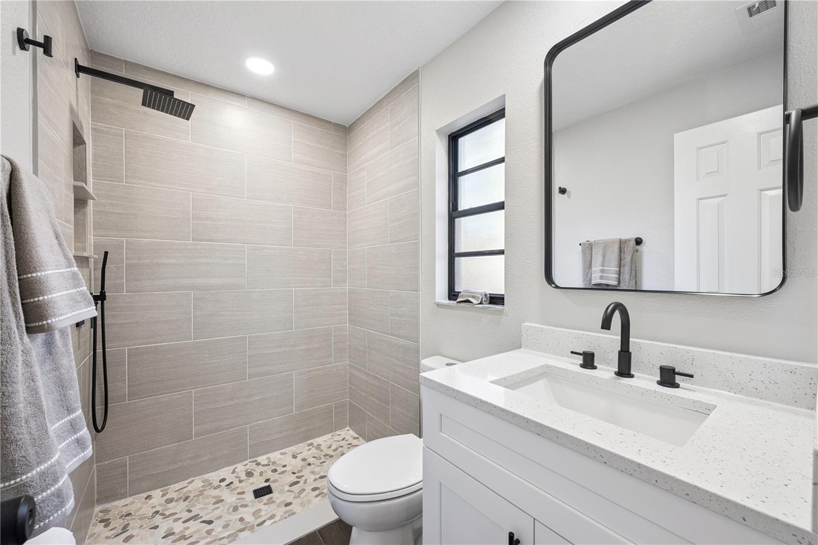 Image 24 of 40 For 344 Ridgewood Street