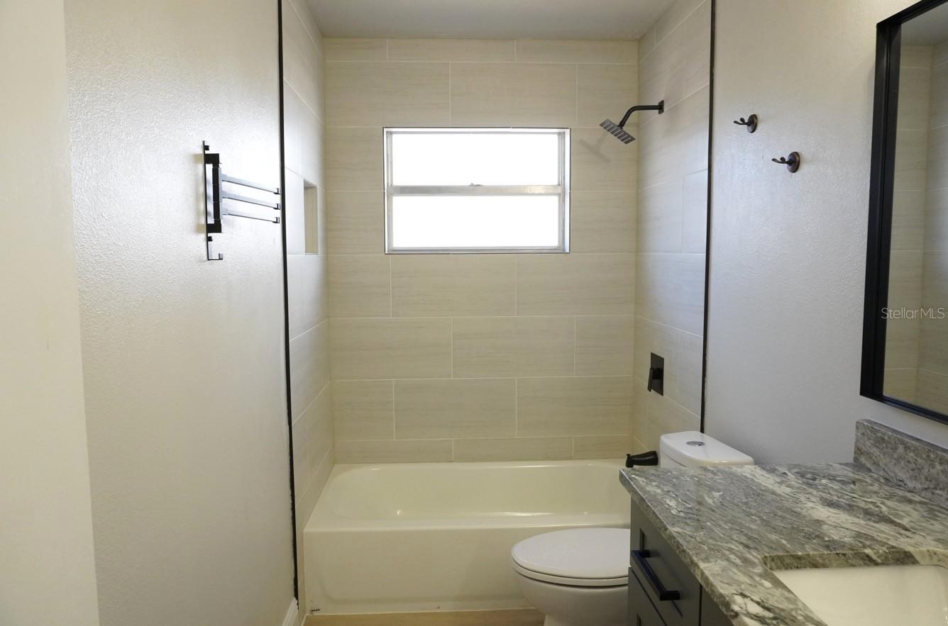 Image 30 of 35 For 7811 Bay Cedar Drive