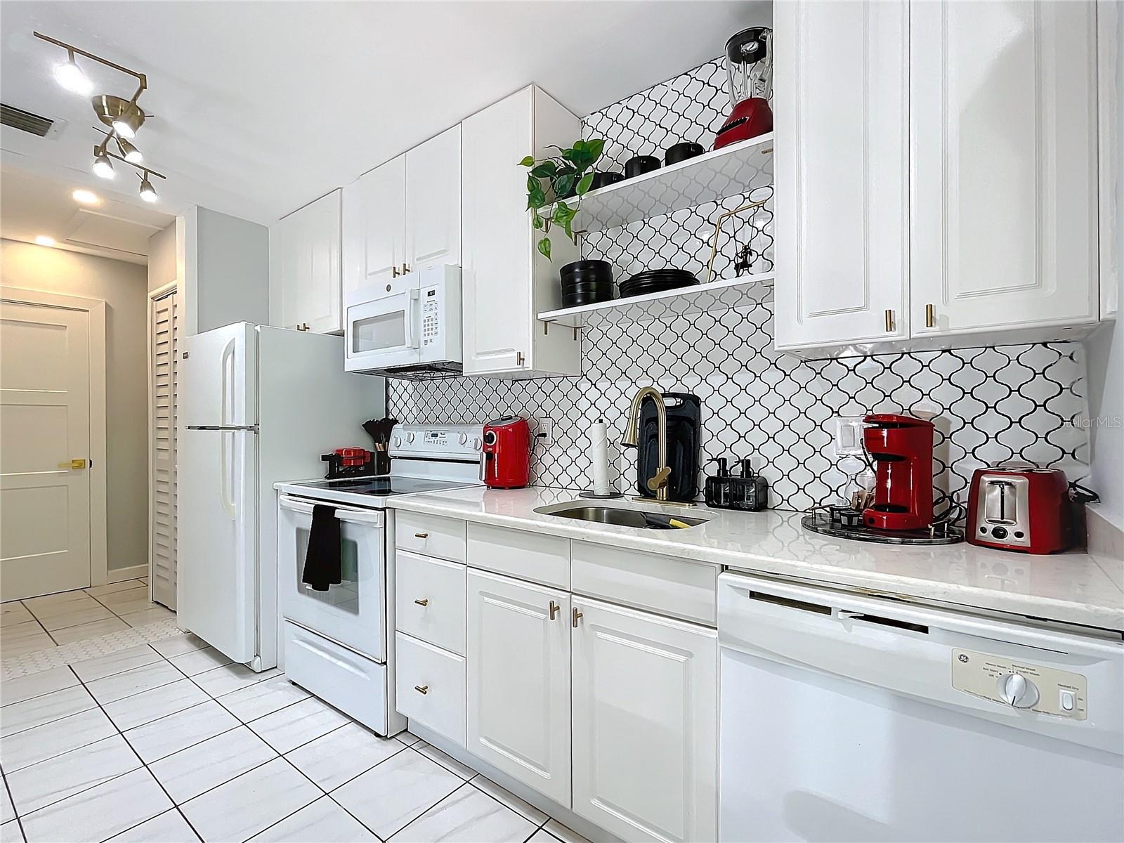 Image 18 of 52 For 1478 34th Court A-b