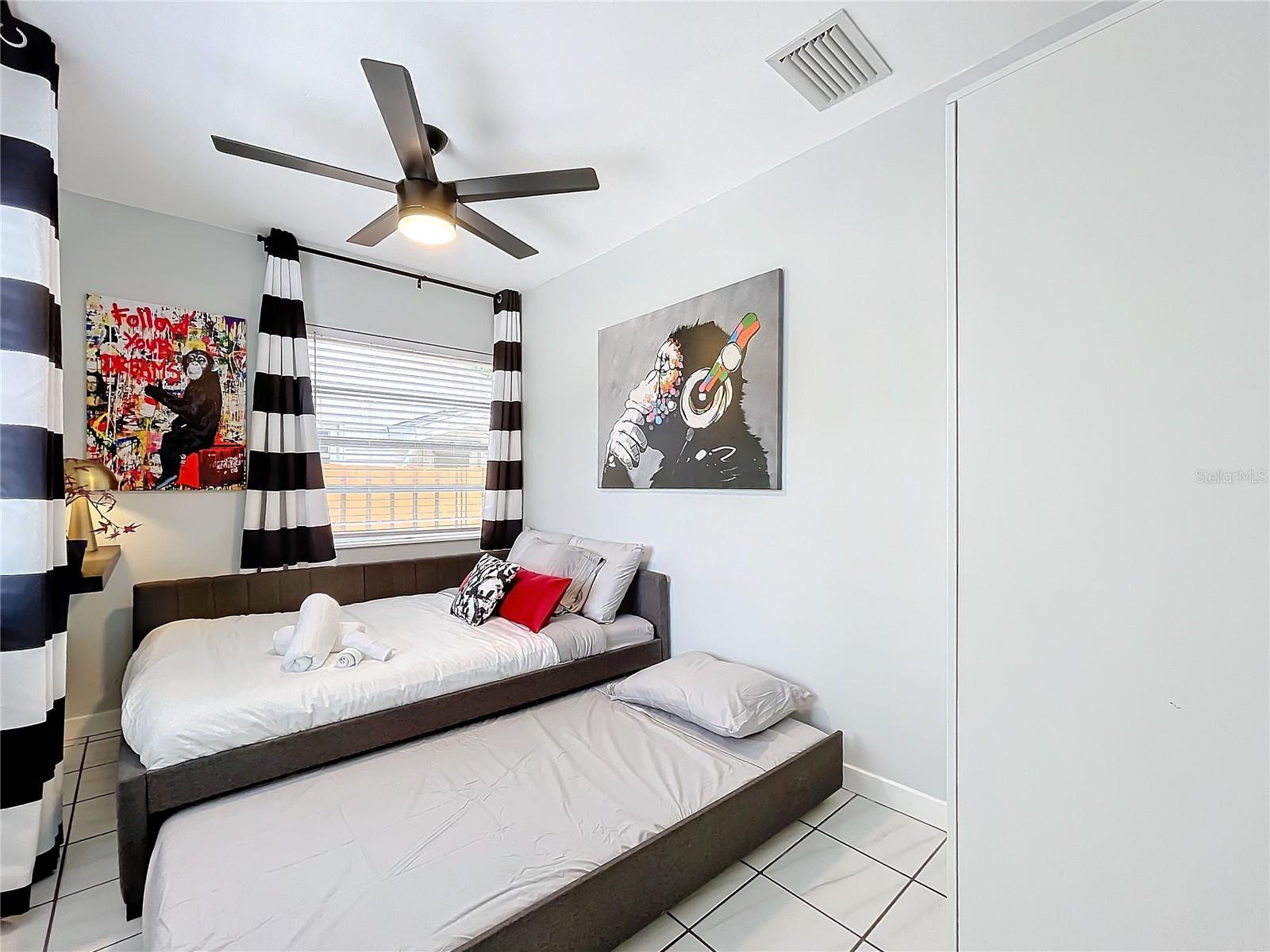 Image 22 of 52 For 1478 34th Court A-b