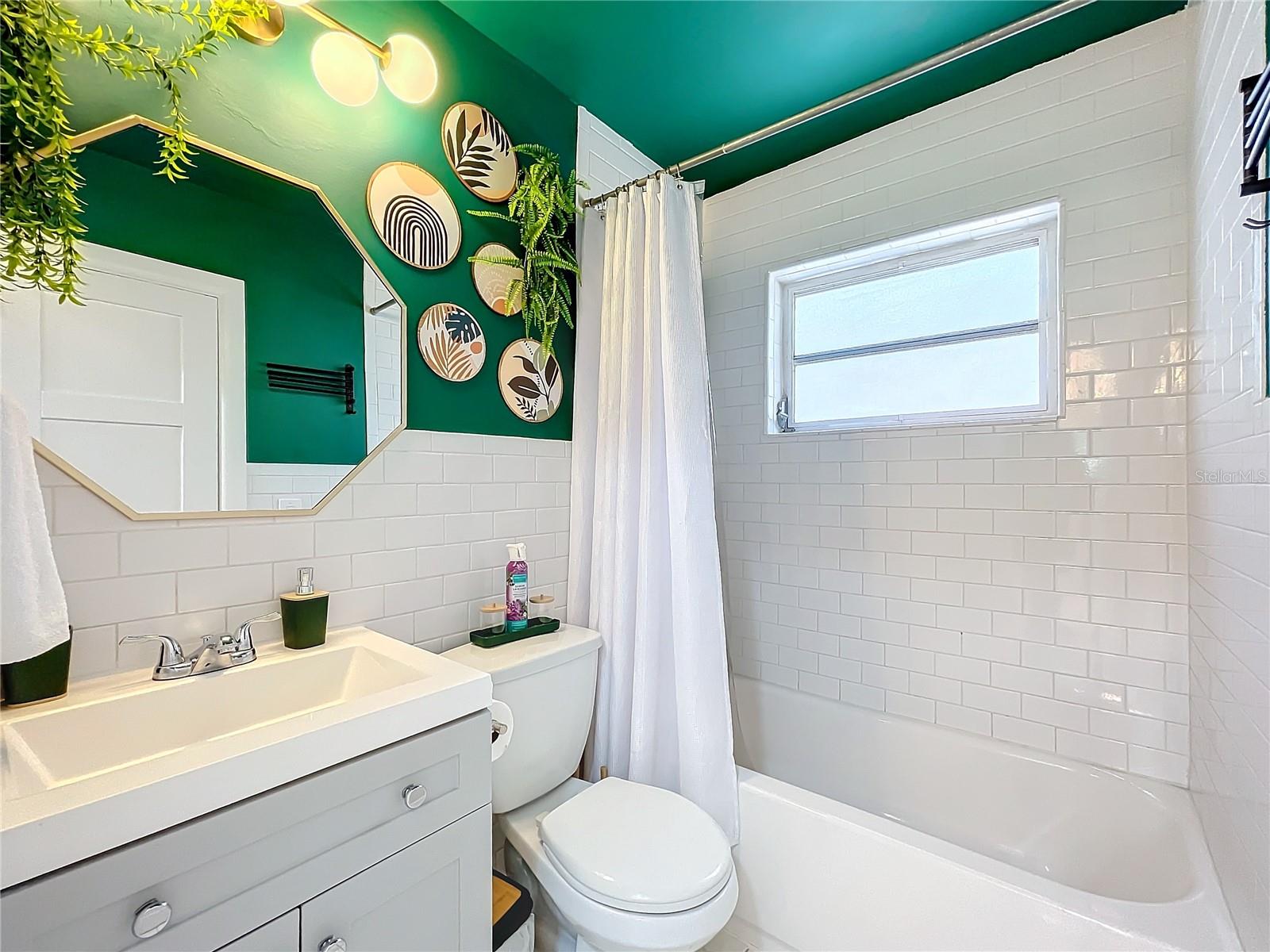 Image 44 of 52 For 1478 34th Court A-b