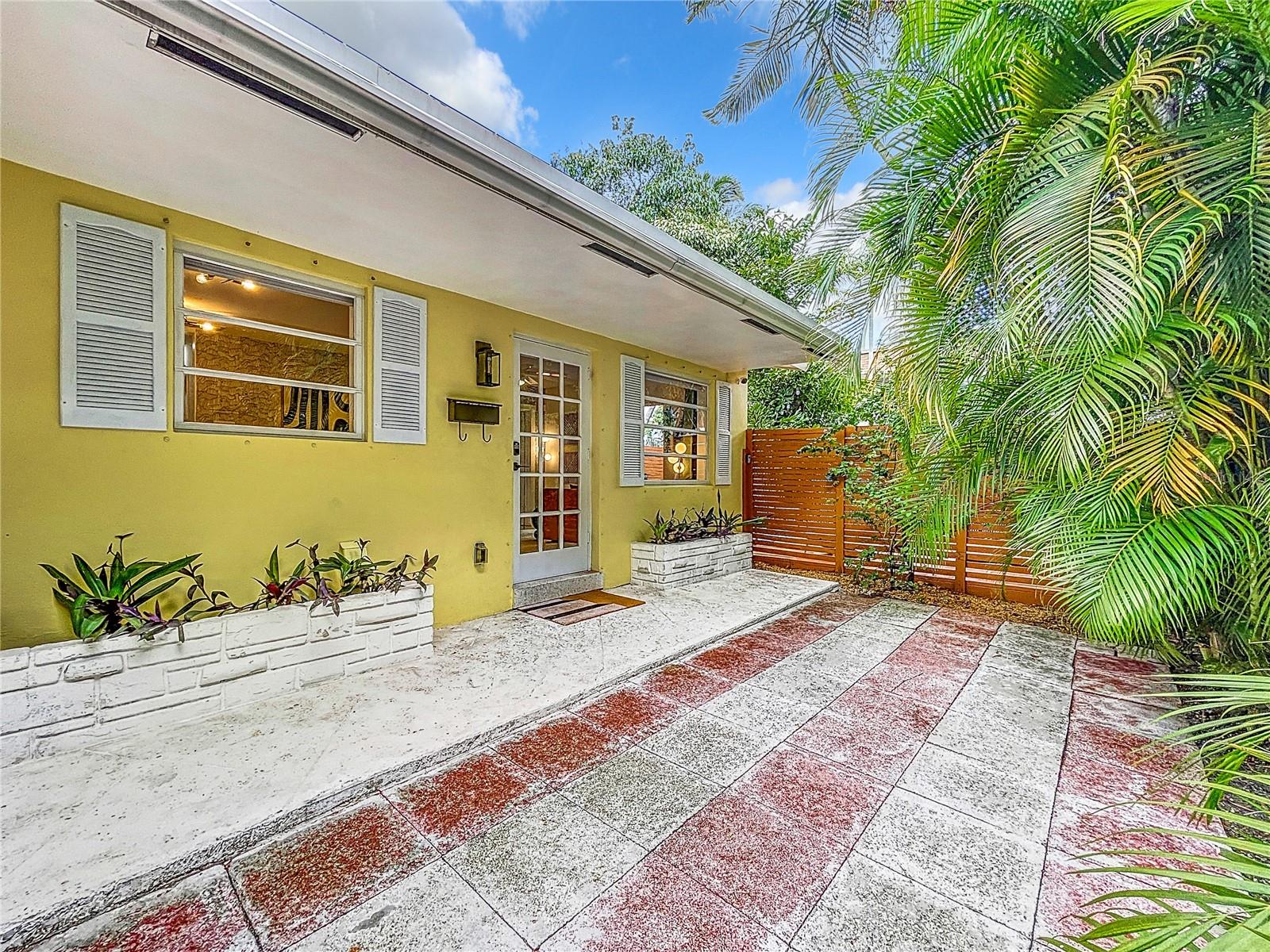 Image 8 of 52 For 1478 34th Court A-b