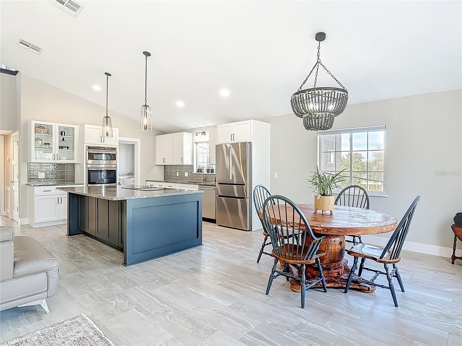 Image 16 of 54 For 6980 Atlantic Avenue