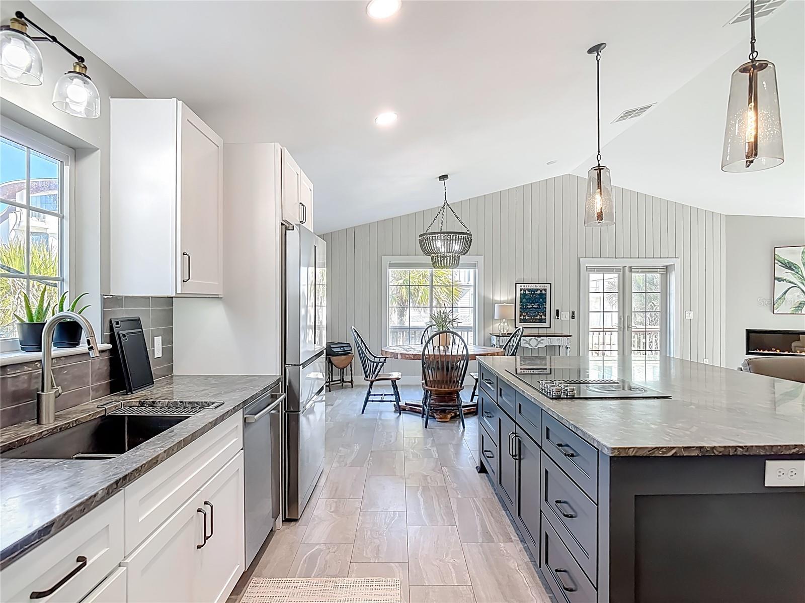 Image 20 of 54 For 6980 Atlantic Avenue