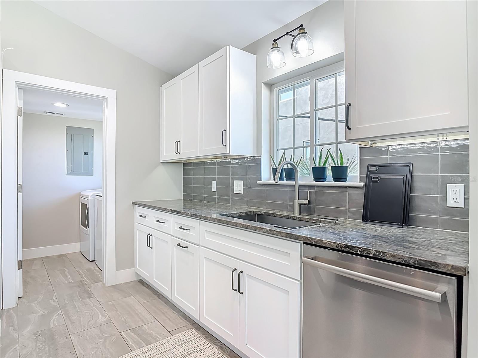 Image 21 of 54 For 6980 Atlantic Avenue