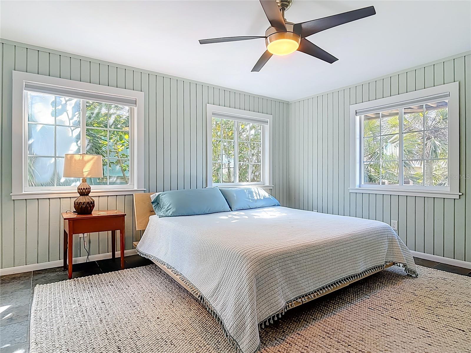 Image 34 of 54 For 6980 Atlantic Avenue