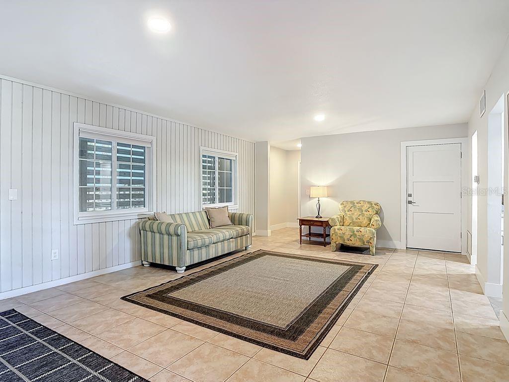 Image 42 of 54 For 6980 Atlantic Avenue