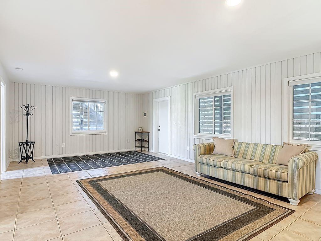 Image 43 of 54 For 6980 Atlantic Avenue