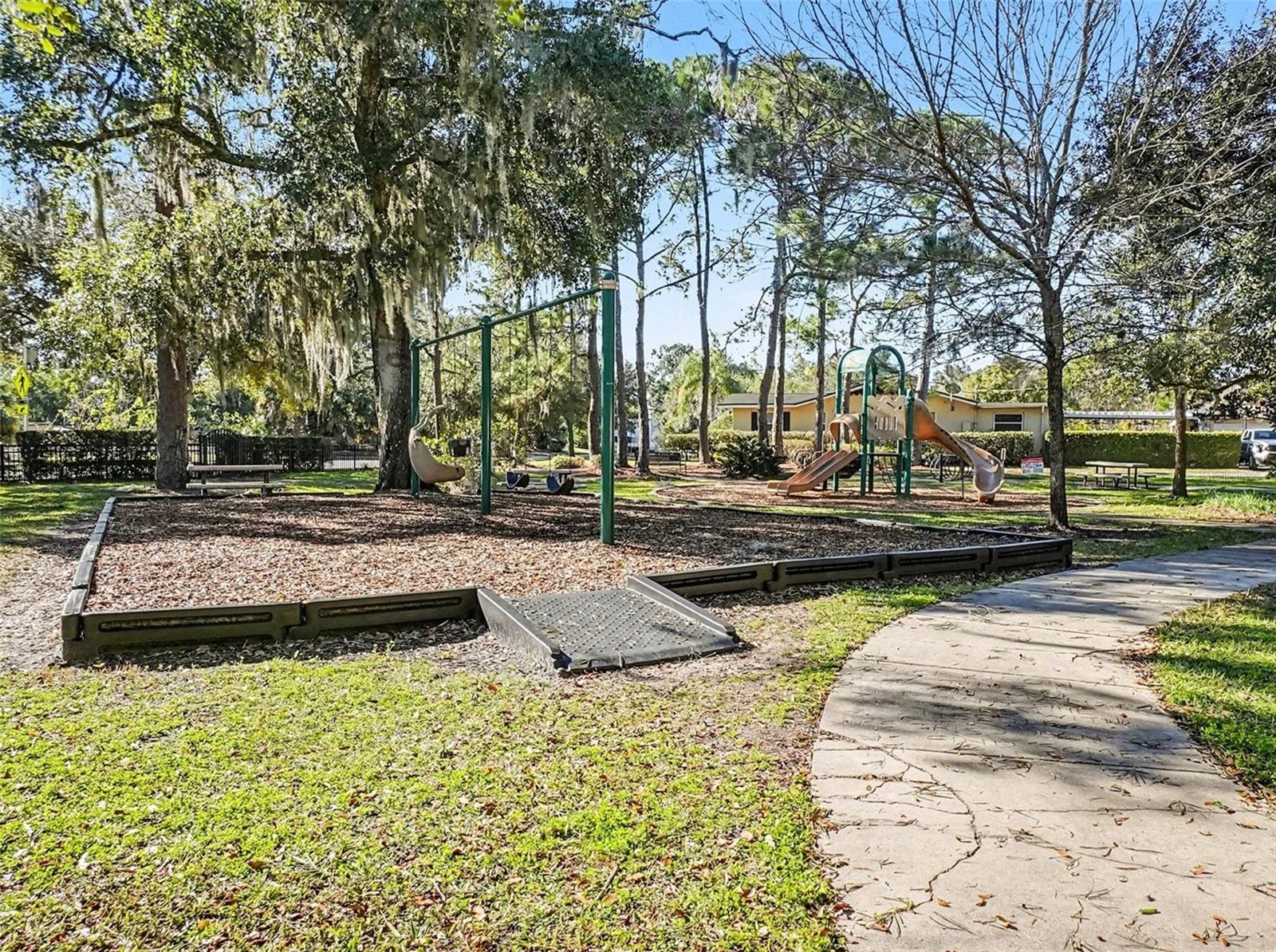 Image 25 of 26 For 1500 Berkshire Avenue