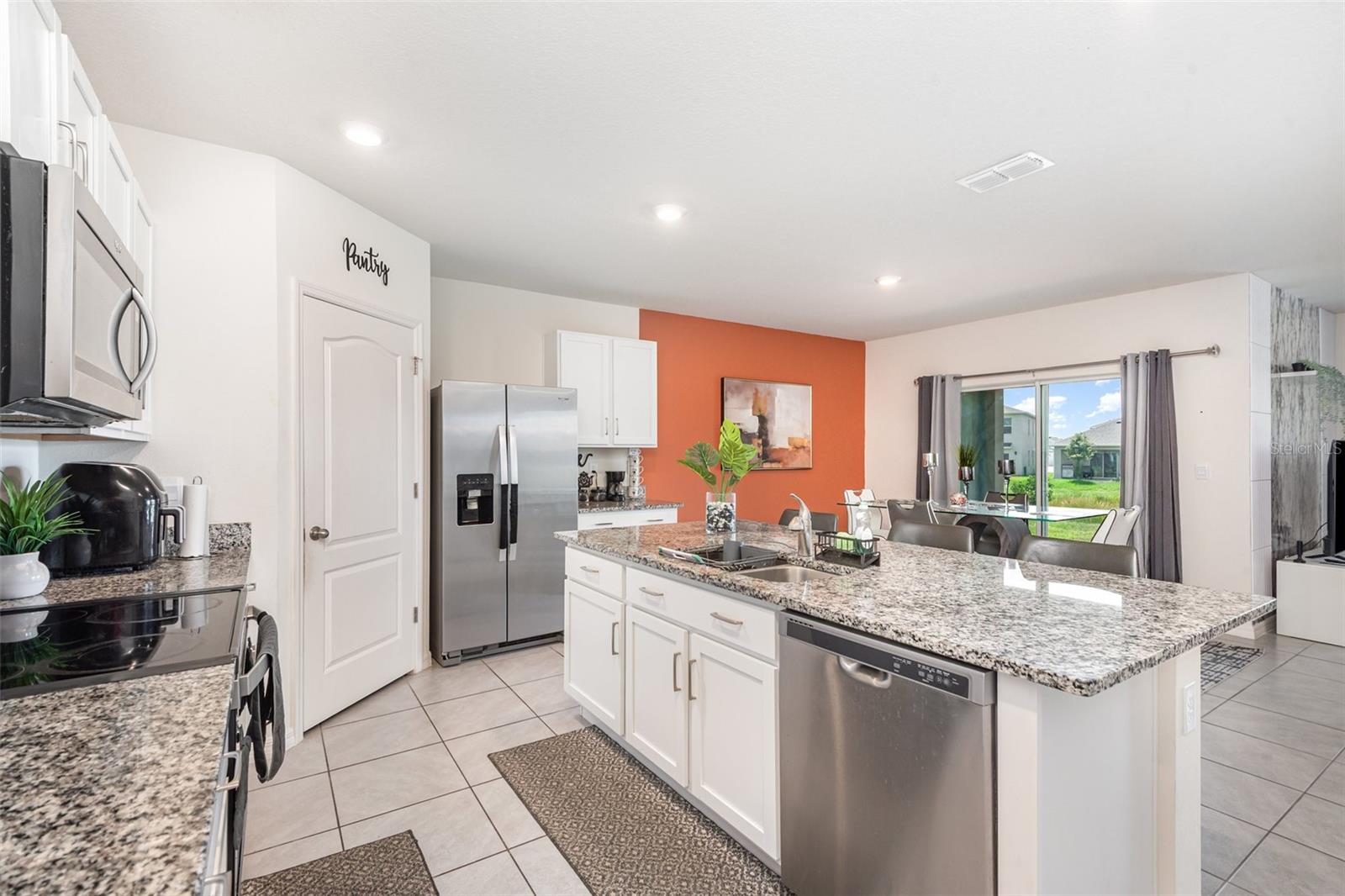 Image 12 of 29 For 1031 August Sky Drive