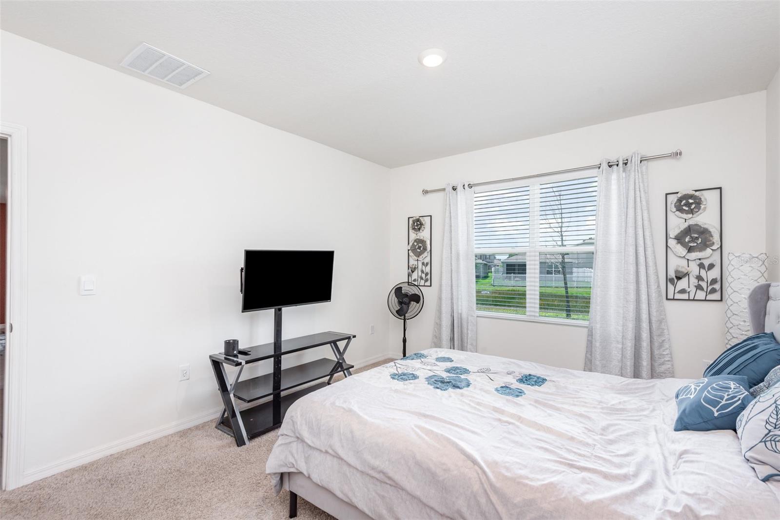 Image 15 of 29 For 1031 August Sky Drive