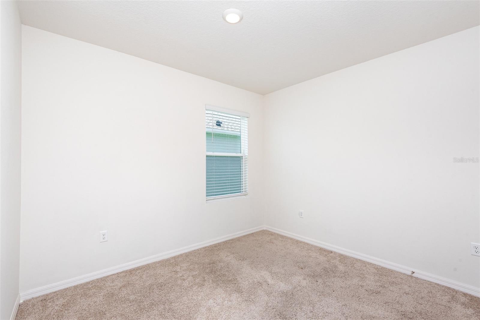 Image 23 of 29 For 1031 August Sky Drive