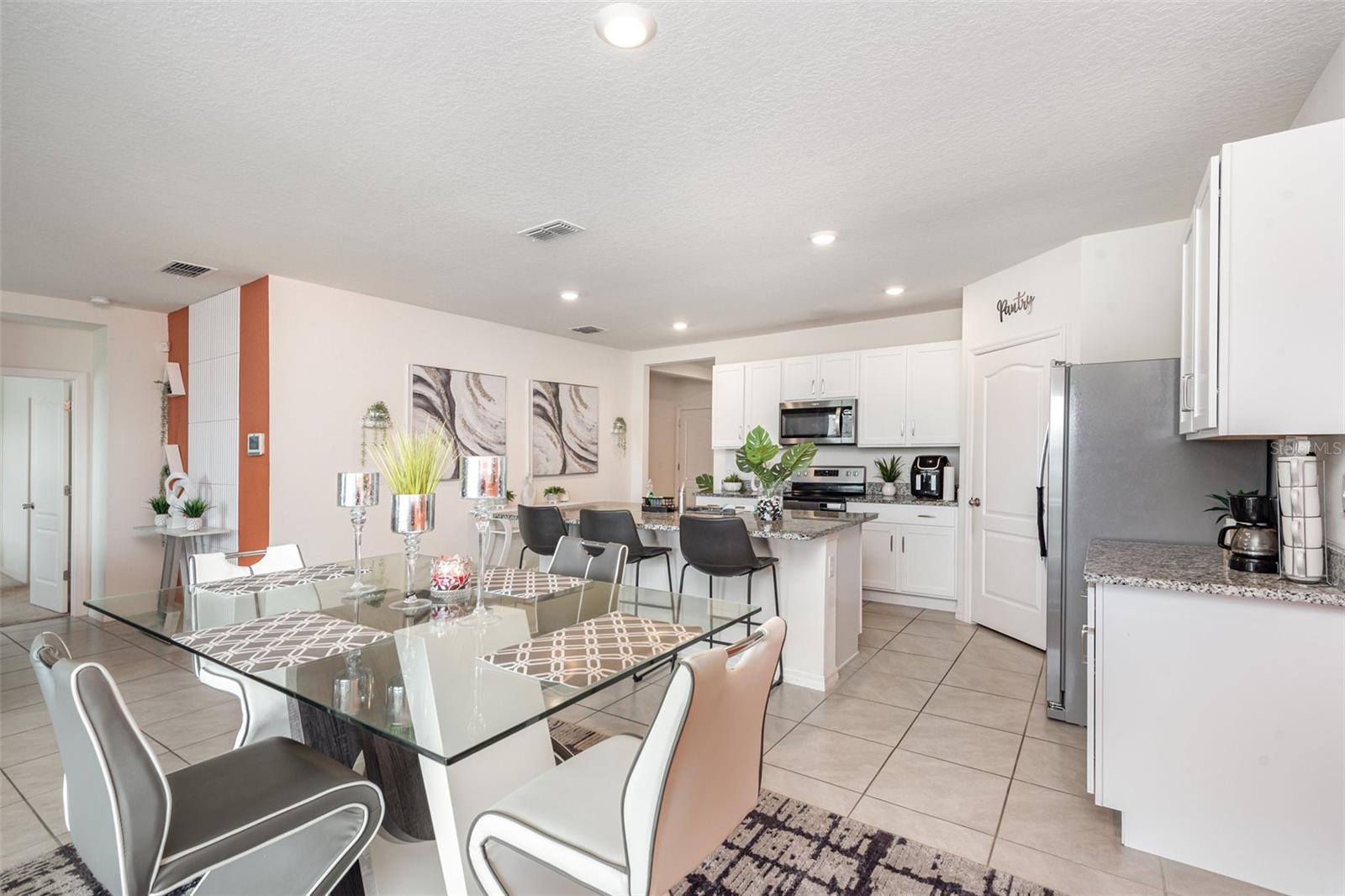 Image 8 of 29 For 1031 August Sky Drive