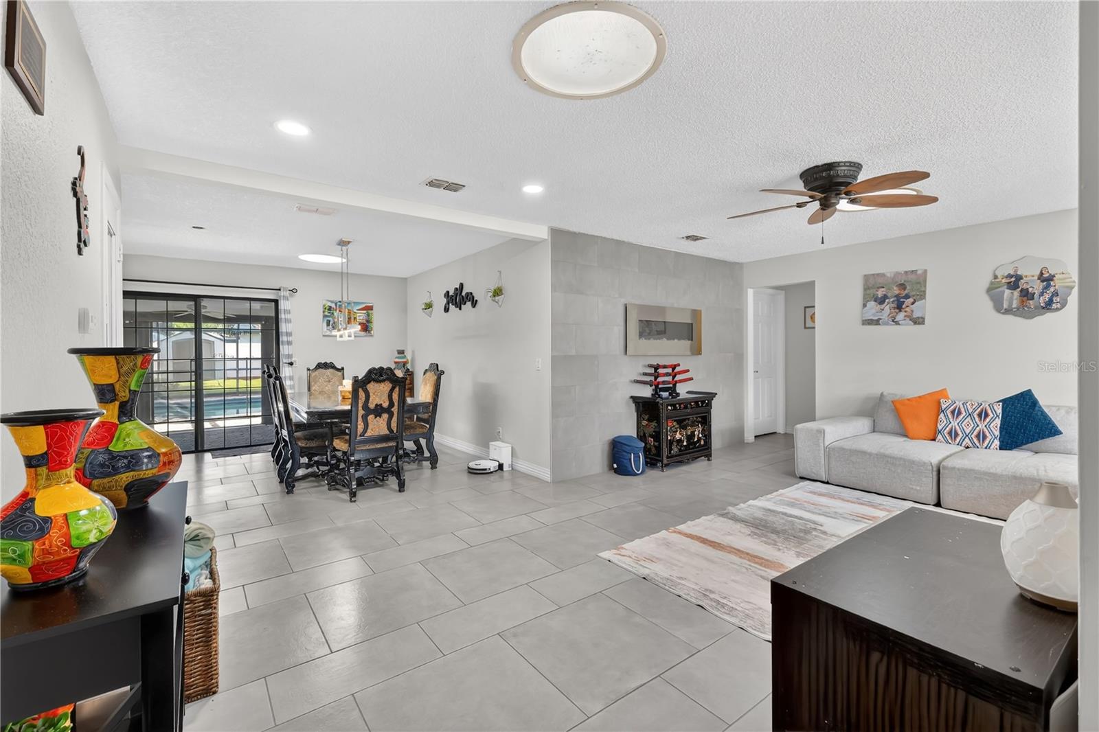 Image 13 of 37 For 2410 Sweetbriar Court