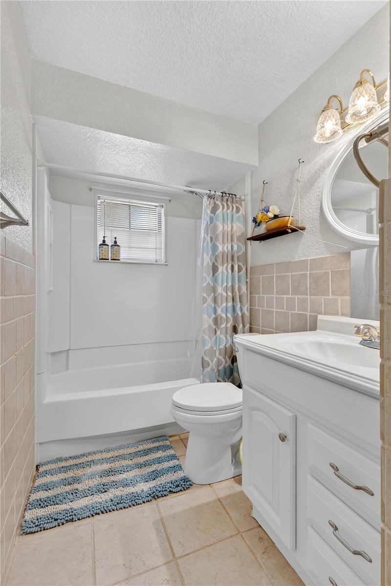 Image 26 of 37 For 2410 Sweetbriar Court