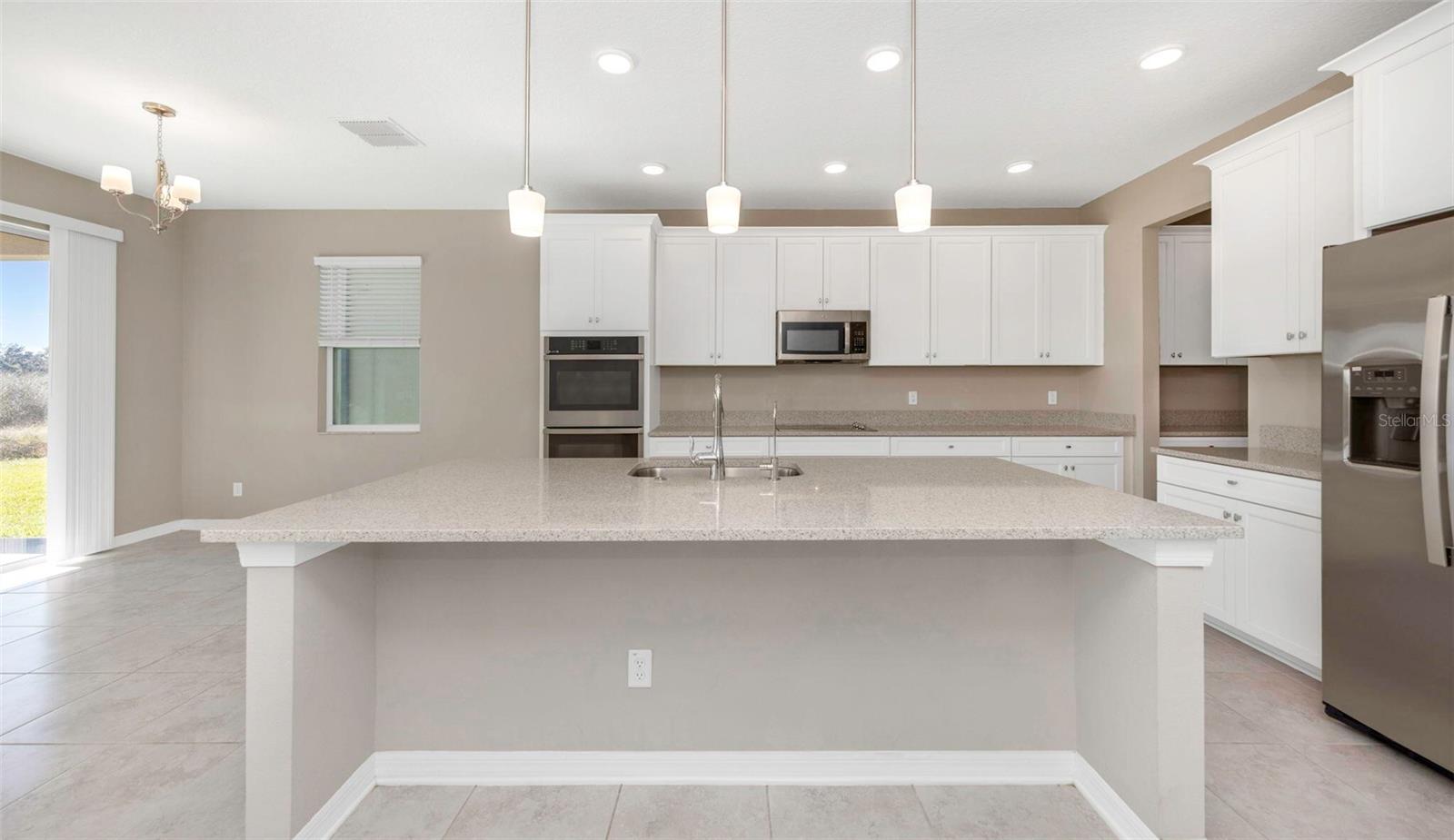 Image 12 of 59 For 38132 Cobble Creek Boulevard