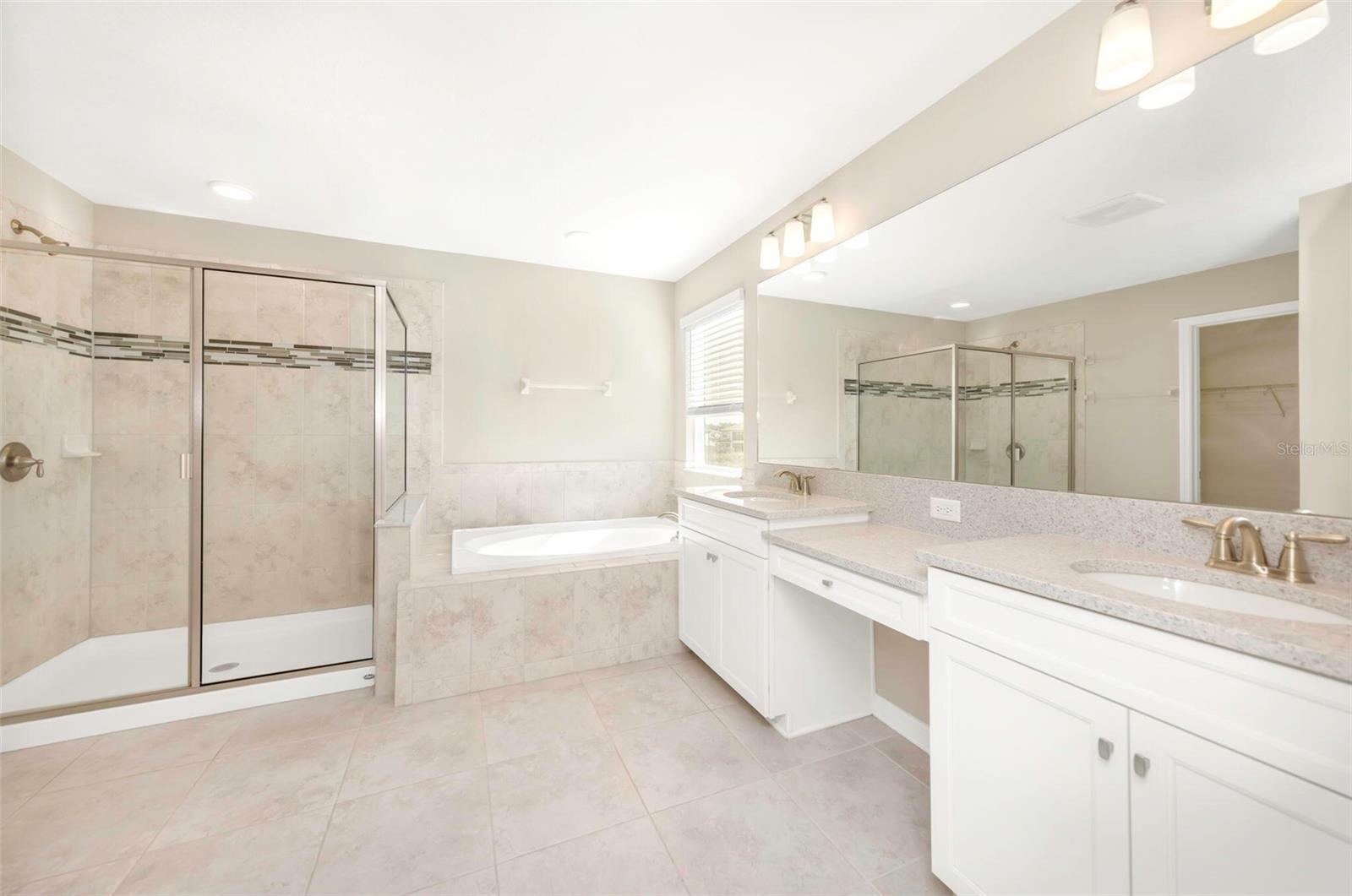 Image 48 of 59 For 38132 Cobble Creek Boulevard